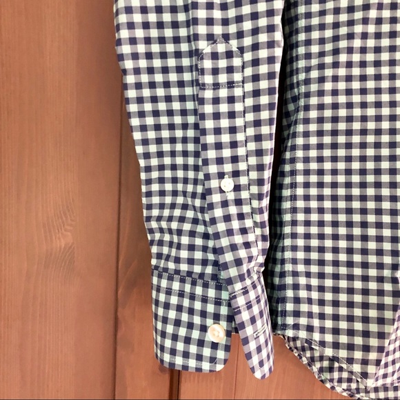 Vineyard Vines Gingham Button Up Shirt - Picture 3 of 6